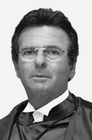 Quem é o ministro Luiz Fux?